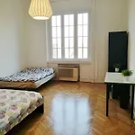 Δωμάτια σε οικογενειακή κατοικία Budapest Central Apartment
